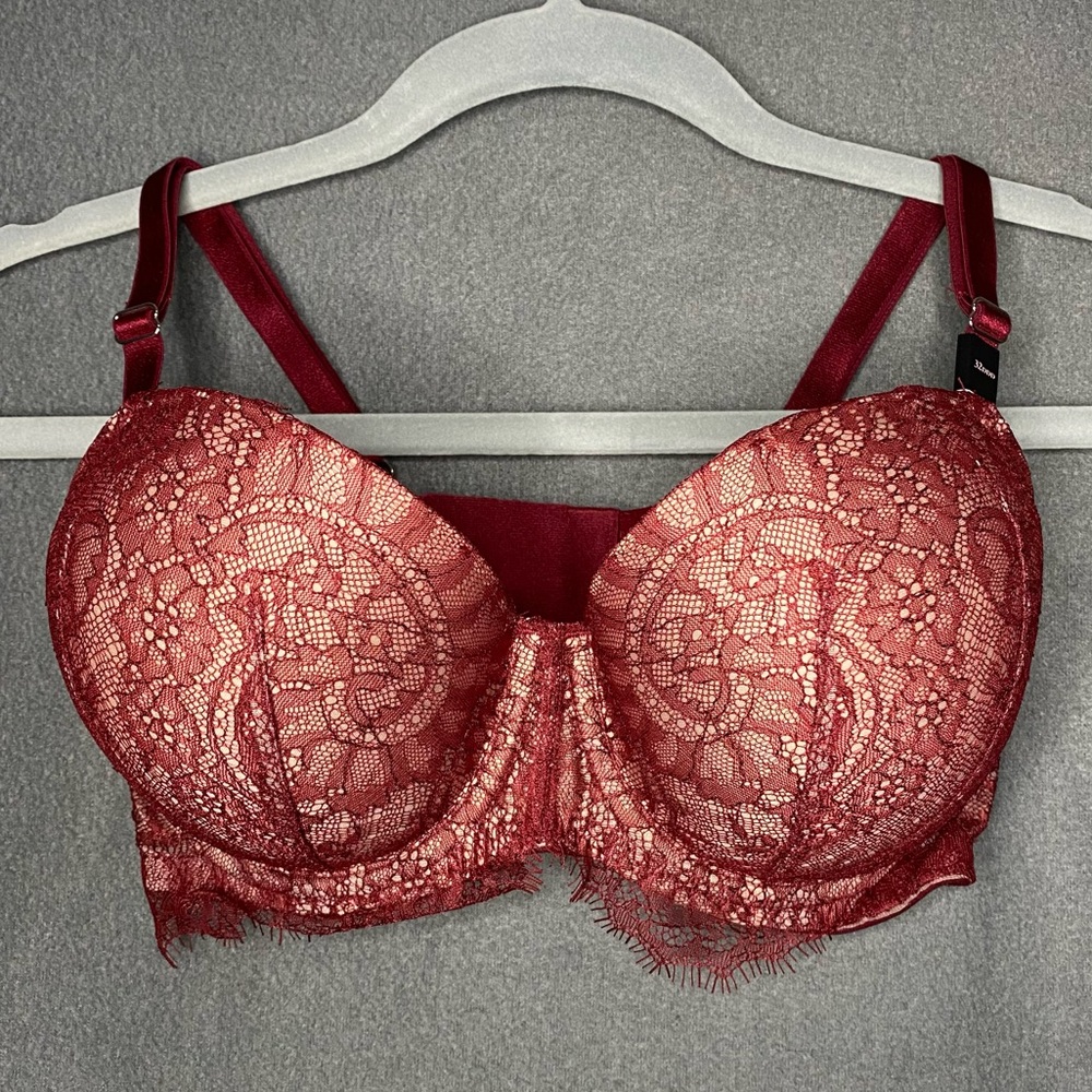 Victoria’s Secret Maroon Lace Bra